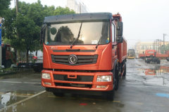东风特商 240马力 8X2 7.6米自卸车(EQ3319GFV)