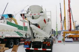 C系&nbsp;混凝土搅拌车外观                                                图片