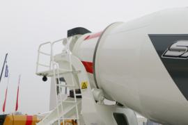 C系&nbsp;混凝土搅拌车上装                                                图片