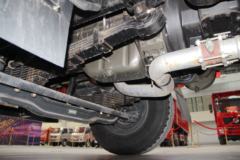 东风特商 270马力 8X4 6米自卸车(EQ3318GFV)