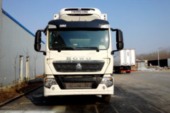 中国重汽 HOWO T5G 340马力 8X4 冷藏车(冰凌方)(QYK5311XLC5)
