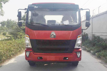 中国重汽HOWO G5X中卡 190马力 5.75米排半仓栅式载货车(国六)(ZZ5187CCYK451DF1)
