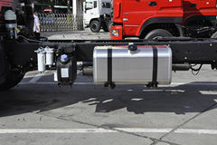 东风商用车 嘉运 210马力 4X2 载货车底盘(EQ1180GD5DJ) 东风商用车 嘉运 210马力 4X2 载货车底盘(EQ1180GD5DJ)