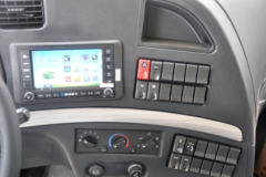 陕汽重卡 德龙新M3000 350马力 6X4 5.6米自卸车(SX3250MB3841B)