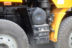 陕汽重卡 德龙新M3000 350马力 8X4 7米自卸车(SX3310MB3262A)