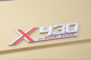�����ؿ� ����X3000 �ƽ�� 430���� 6X4 LNGǣ����ͼƬ