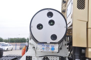 �����ؿ� ����X3000 �ƽ�� 430���� 6X4 LNGǣ����ͼƬ