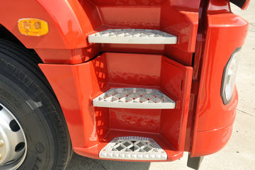 �����ؿ� ������M3000 �������� 375���� 6X4ǣ����ͼƬ