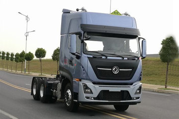 东风商用车 新天龙KL重卡 450马力 6X4危险品牵引车(DFH4250D1)
