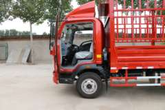 中国重汽HOWO 统帅 148马力 4.15米单排仓栅式轻卡(ZZ5047CCYF341CE143)