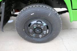 瑞沃E3&nbsp;自卸车底盘                                                图片