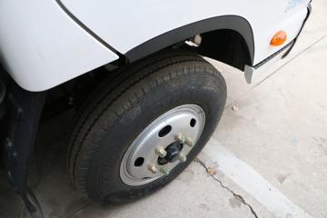 ���� ŷ����3ϵ 143���� 4X2 4.2����ʽ��ƿ���䳵(BJ5049XRQ-A3)ͼƬ