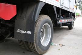 欧马可3系&nbsp;爆破器材运输车底盘图片