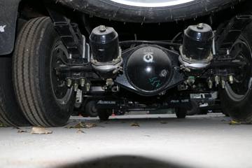 ���� ŷ����3ϵ 143���� 4X2 4.2����ʽ��ƿ���䳵(BJ5049XRQ-A3)ͼƬ