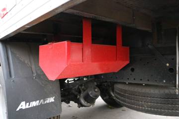 ���� ŷ����3ϵ 143���� 4X2 4.2����ʽ��ƿ���䳵(BJ5049XRQ-A3)ͼƬ