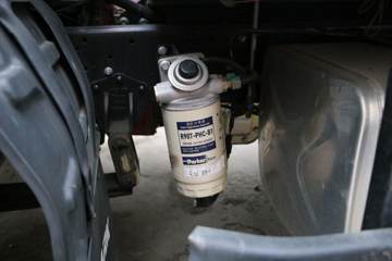 ���� ŷ����3ϵ 143���� 4X2 4.2����ʽ��ƿ���䳵(BJ5049XRQ-A3)ͼƬ