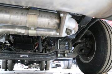 ���� ŷ����3ϵ 143���� 4X2 4.2����ʽ��ƿ���䳵(BJ5049XRQ-A3)ͼƬ