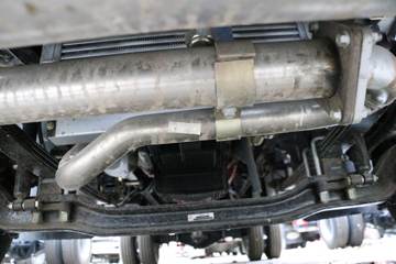 ���� ŷ����3ϵ 143���� 4X2 4.2����ʽ��ƿ���䳵(BJ5049XRQ-A3)ͼƬ