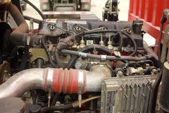 福田 欧航R系 185马力 6.1米排半仓栅式载货车(BJ5166CCY-A2)