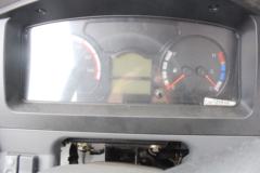 一汽凌河 117马力 3.85米排半栏板轻卡(5TS40B)(CAL1041DCRE5)