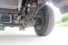 一汽凌河 117马力 3.85米排半栏板轻卡(5TS40B)(CAL1041DCRE5)