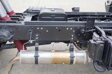 ���� ����T10 ��ֵ�� 129���� 4X2 3.7����ж��(��110˫��)(EQ3041L8GDAAC)ͼƬ