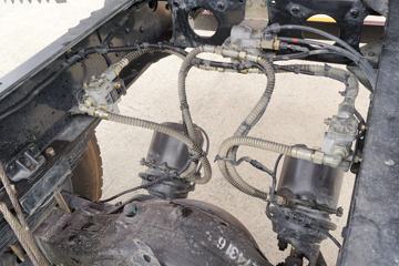 ���� ����T10 ��ֵ�� 129���� 4X2 3.7����ж��(��110˫��)(EQ3041L8GDAAC)ͼƬ