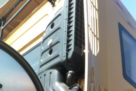 汉马H7&nbsp;牵引车外观                                                图片