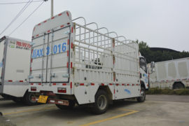 重汽王牌底盘&nbsp;电动载货车外观图片