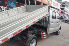 重汽王牌 W1 2.2L 112马力 汽油/CNG 2.6米自卸车(CDW3030S4M5D)