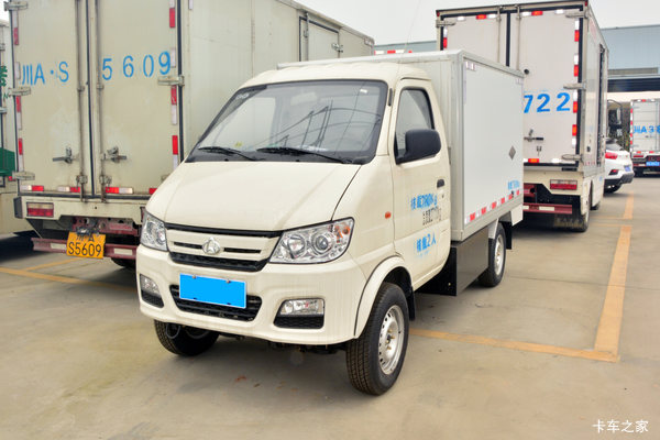 成都雅骏 长安跨越底盘 2.8T 2.26米单排纯电动保温车(CTT5030XBWGC1BEV)43.6kWh