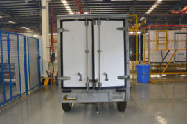 长安跨越底盘&nbsp;电动载货车外观图片