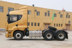 华菱 汉马H9 重载型 480马力 6X4牵引车(HN4250A46C4M5)