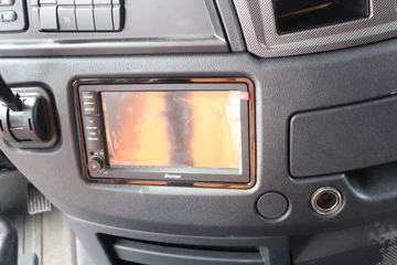 ���� ŷ��EST 6ϵ�ؿ� 510���� 6X4ǣ����(�ߵذ�)(BJ4259SNFKB-AA)ͼƬ