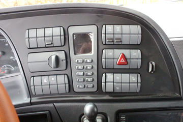 ���� ŷ��EST 6ϵ�ؿ� 510���� 6X4ǣ����(�ߵذ�)(BJ4259SNFKB-AA)ͼƬ