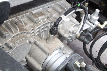 ���� ŷ��EST 6ϵ�ؿ� 510���� 6X4ǣ����(�ߵذ�)(BJ4259SNFKB-AA)ͼƬ