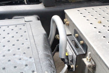 ���� ŷ��EST 6ϵ�ؿ� 510���� 6X4ǣ����(�ߵذ�)(BJ4259SNFKB-AA)ͼƬ