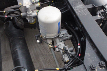 ���� ŷ��EST 6ϵ�ؿ� 510���� 6X4ǣ����(�ߵذ�)(BJ4259SNFKB-AA)ͼƬ