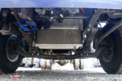 重汽王牌 7系 154马力 4.16米单排厢式轻卡底盘(CDW5040XXYHA3R5)