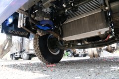 重汽王牌 7系 154马力 4.16米单排厢式轻卡底盘(CDW5040XXYHA3R5)