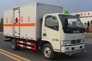 东风 多利卡 102马力 4X2 4.1米爆破器材运输车(大力牌)(DLQ5070XQYEQ)