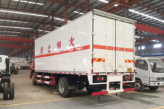 东风柳汽 新乘龙M3 180马力 4X2 腐蚀性物品厢式运输车(润知星牌)(SCS5180XFWLZ)