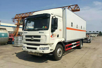 东风柳汽 乘龙M3 180马力 4X2 易燃液体厢式运输车(江特牌)(JDF5160XRYLZ5)