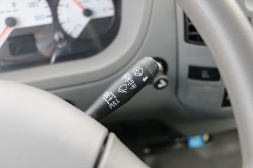 ���� ����E3 82���� 2.81����ж��ͼƬ