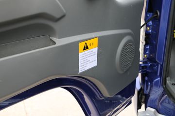 ���� ����E3 82���� 2.81����ж��ͼƬ