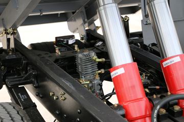 ���� ����E3 82���� 2.81����ж��ͼƬ