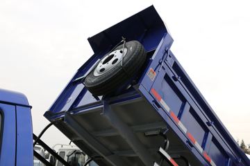 ���� ����E3 82���� 2.81����ж��ͼƬ