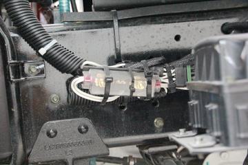  ŷS3ϵ 143 4X2 س(BJ5048XLC-FE)ͼƬ