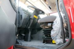 联合卡车 U520重卡 520马力 6X4牵引车(QCC4252D654-3) 联合卡车 U520重卡 520马力 6X4牵引车(QCC4252D654-3)