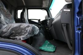 瑞沃ES5&nbsp;自卸车驾驶室                                               图片